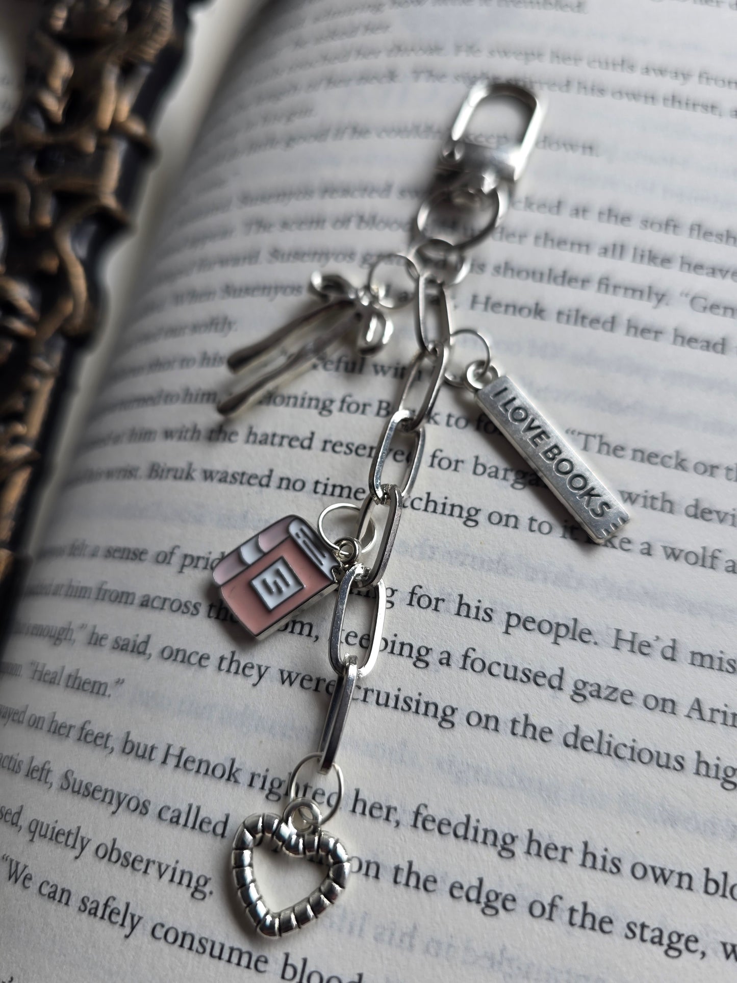 Book Girlie Kindle Charm